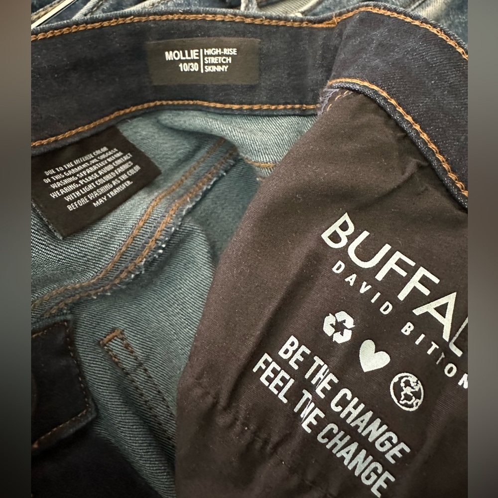 Buffalo by David Bitton - Mollie super stretch high rise skinny denim.  Size 10